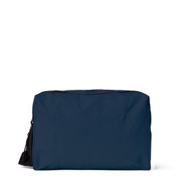 Day Gweneth RE-S Washbag L - Navy Blazer hos parfumerihamoghende.dk 