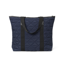 Day Gweneth RE-Q Tune Bag M Navy Blazer hos parfumerihamoghende.dk 